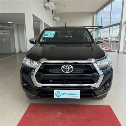 TOYOTA HILUX 2.8 D-4D TURBO DIESEL CD SRV 4X4 AUTOMÁTICO TOYOTA HILUX 2.8 D-4D TURBO DIESEL CD SRV 4X4 AUTOMÁTICO